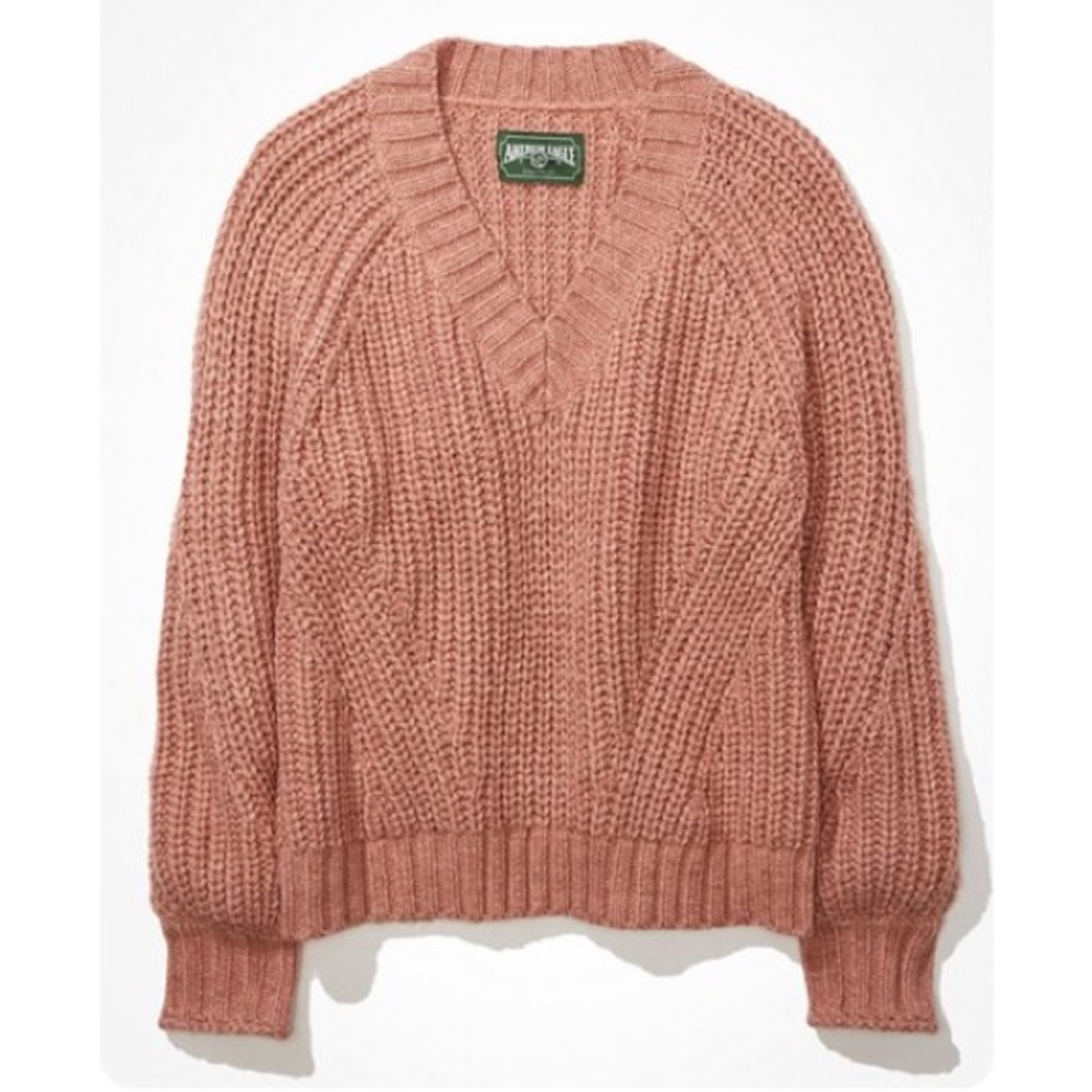 AE OVERSIZED CHUNKY V-NECK SWEATER